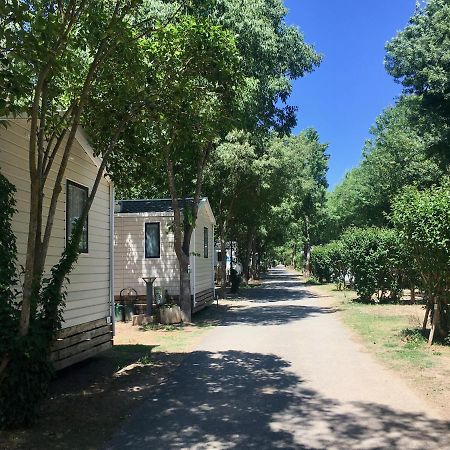 Camping maeva Respire Ecolodge l'Etoile d'Argens Fréjus Extérieur photo