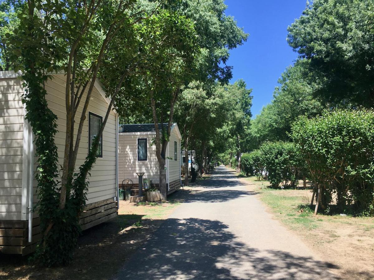 Camping maeva Respire Ecolodge l'Etoile d'Argens Fréjus Extérieur photo